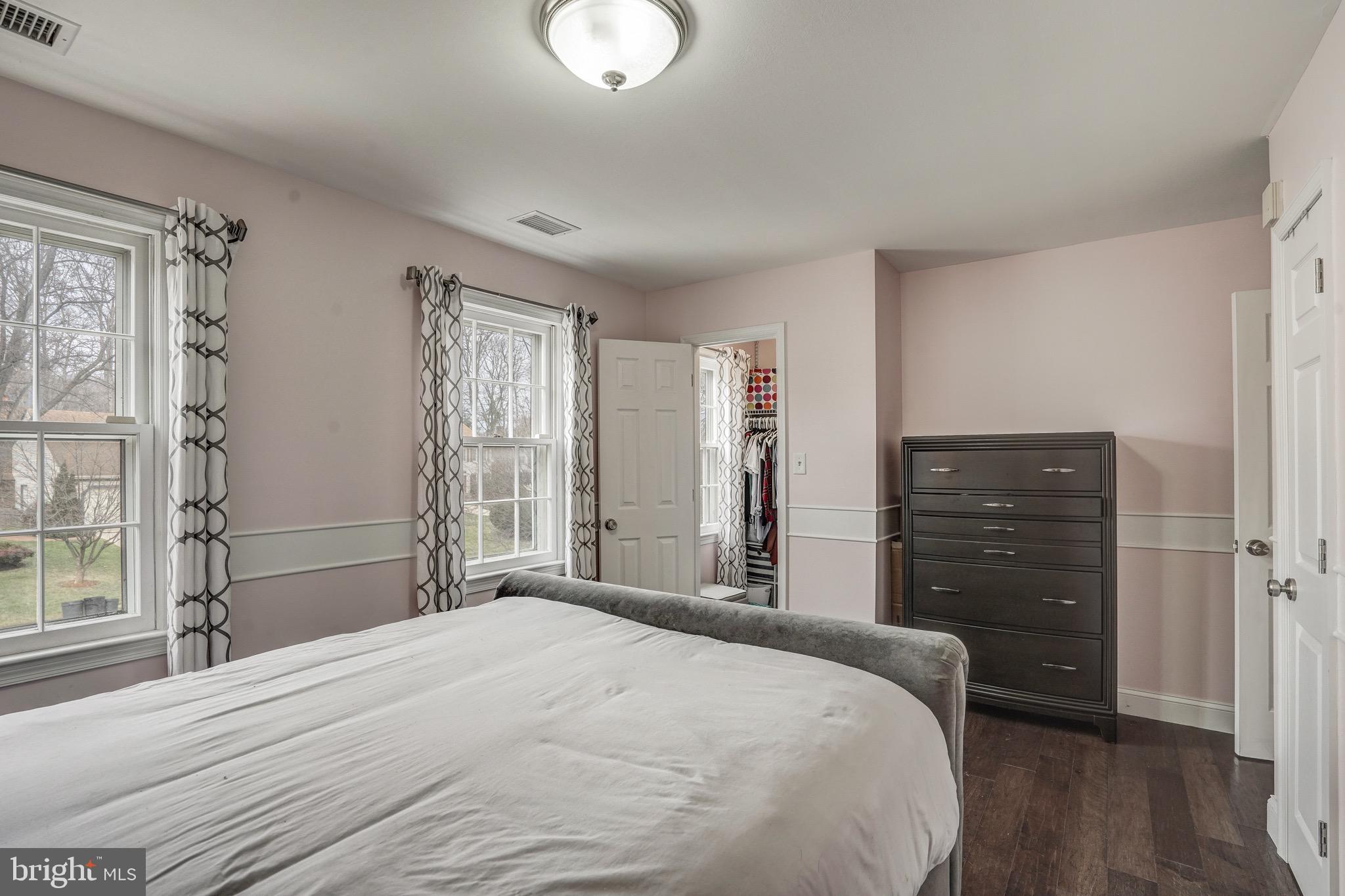 6831 Bluecurl Circle Springfield, VA 22152 - Photo 34 of 50 Bedroom 3