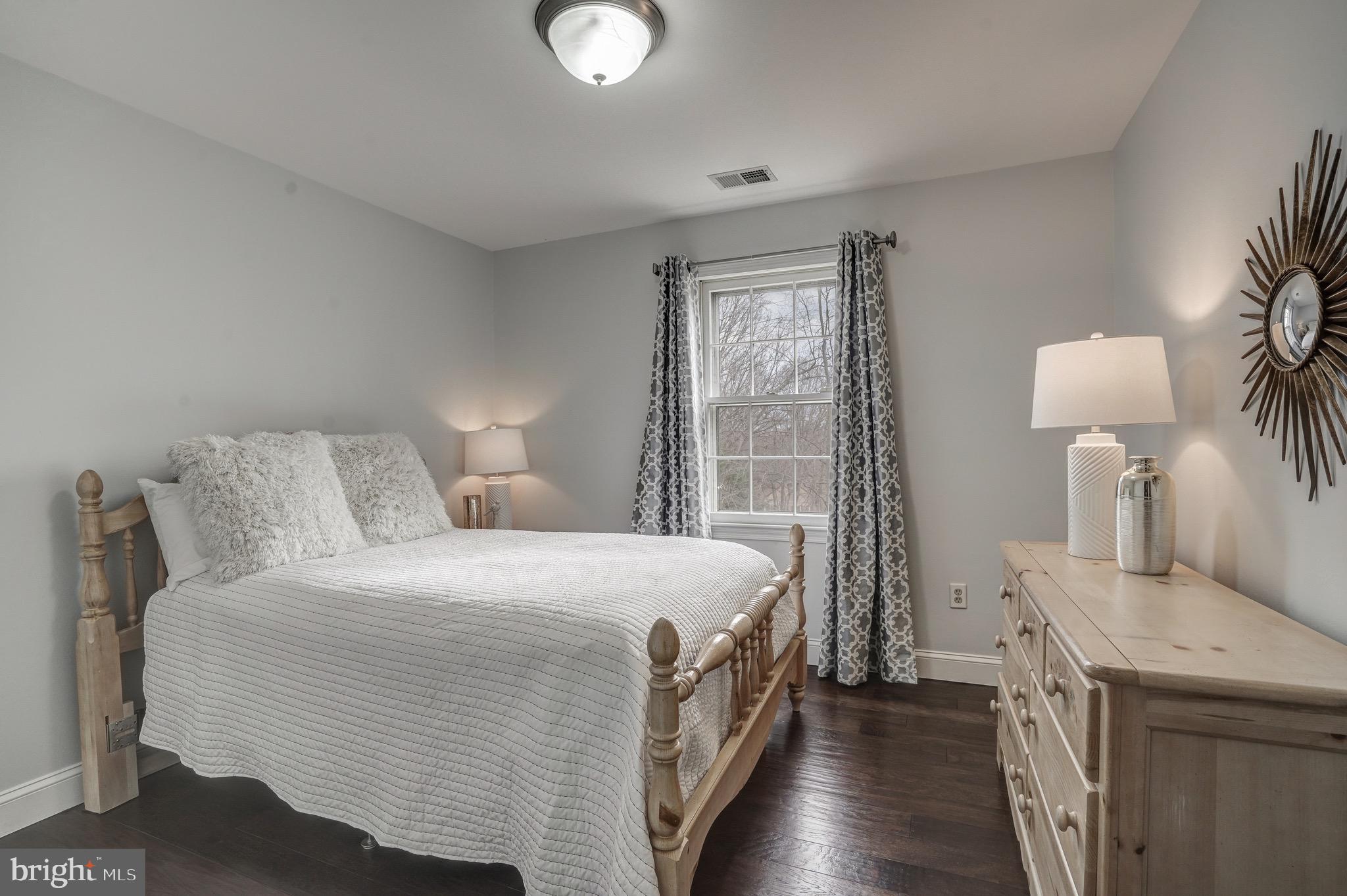 6831 Bluecurl Circle Springfield, VA 22152 - Photo 35 of 50 Bedroom 4