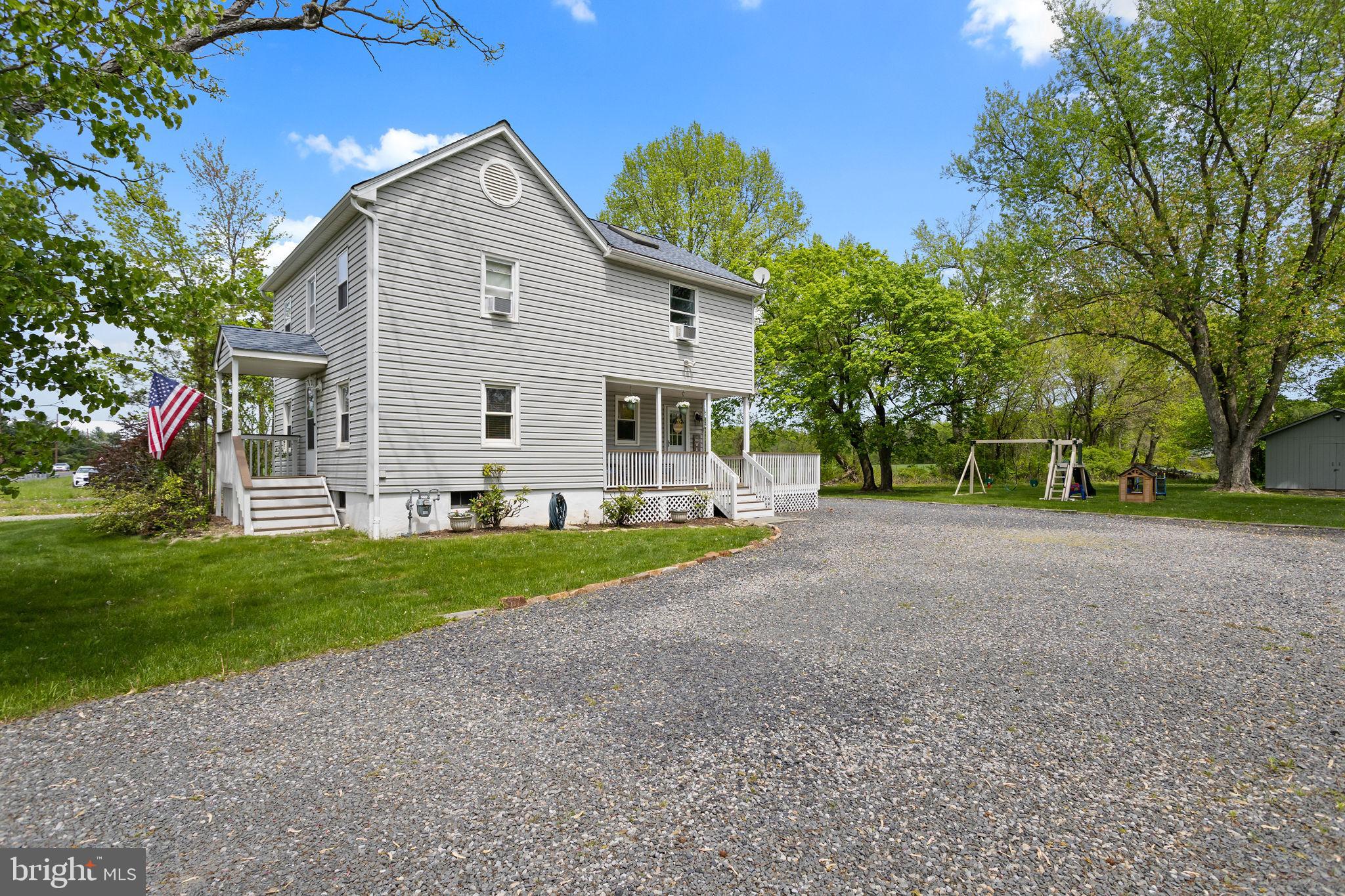 3950 Crosswicks Hamilton Square Road Hamilton, NJ 08691 - Photo 5 of 41 a view of a house with a yard