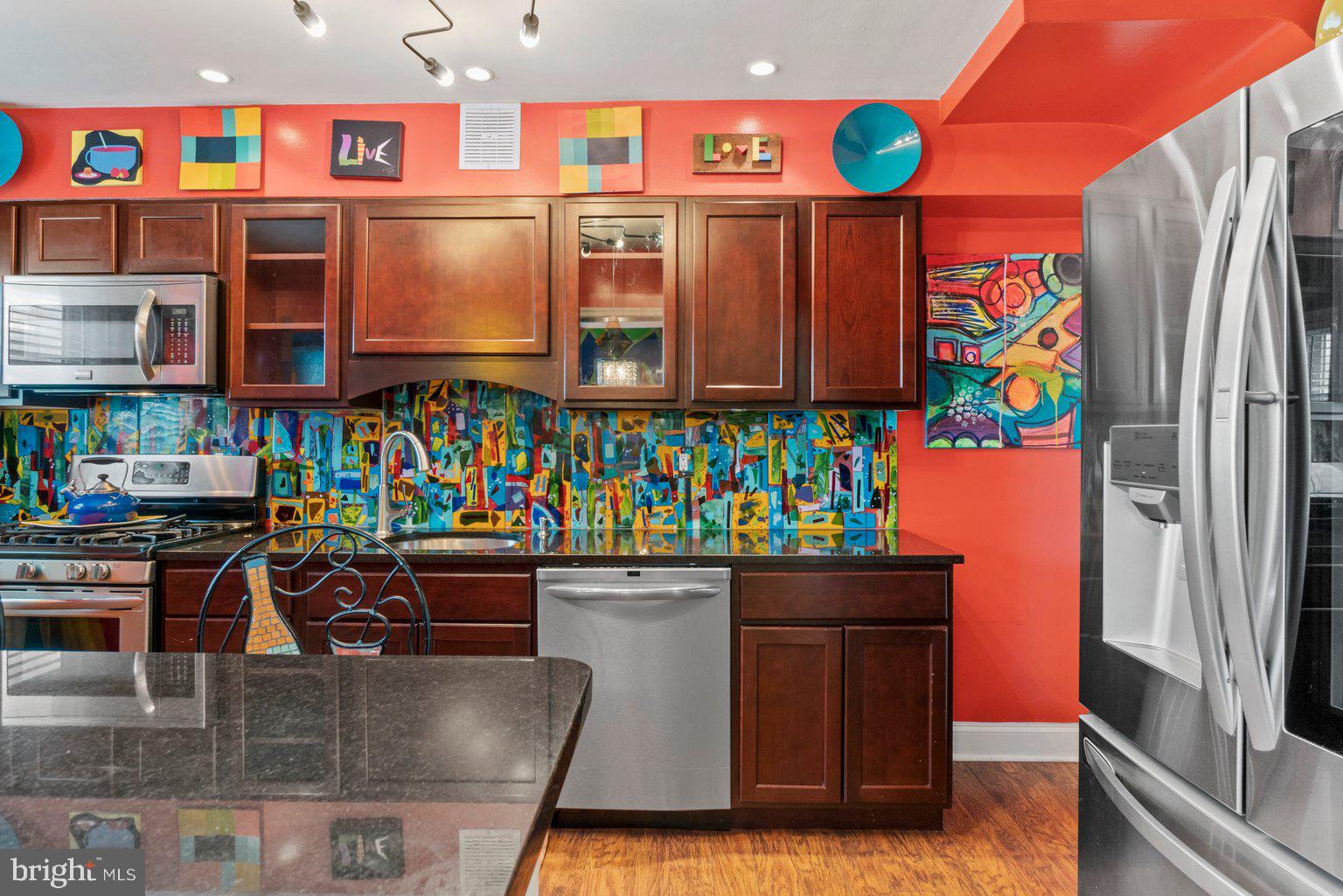 6117 Marlora Road Baltimore, MD 21239 - Photo 11 of 34
