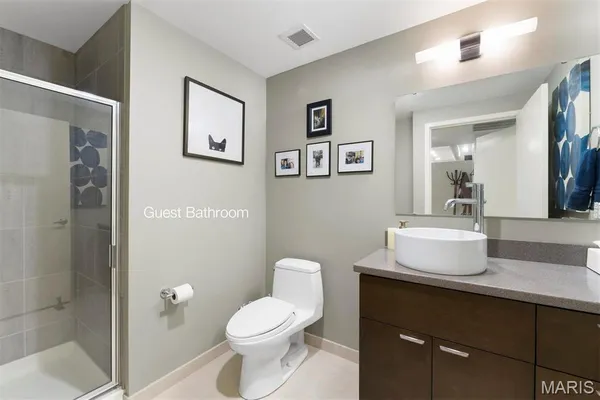$264,000 | 915 Olive Street, Unit 1011, St. Louis, MO 63101