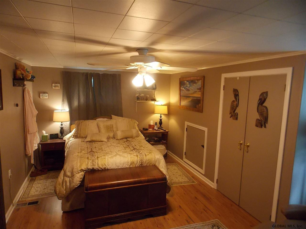 105 Central Taurus Road Schenectady, NY 12304 - Photo 20 of 23 Photo 22