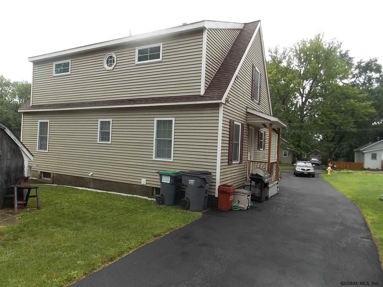 105 Central Taurus Road Schenectady, NY 12304 - Photo 2 of 23 Photo 2