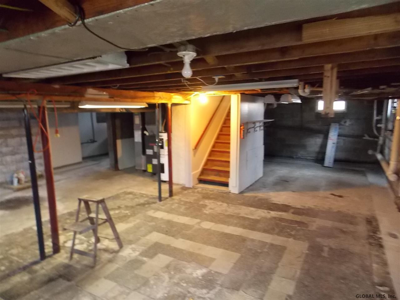 105 Central Taurus Road Schenectady, NY 12304 - Photo 23 of 23 Photo 25