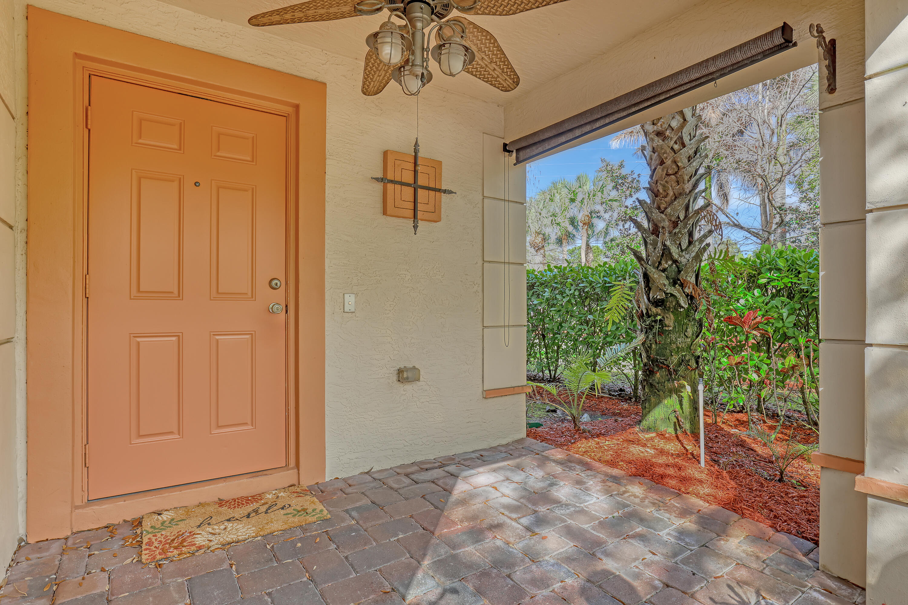 296 Southeast Bloxham Way Stuart, FL 34997 - Photo 4 of 44 296 SE Bloxham (4)