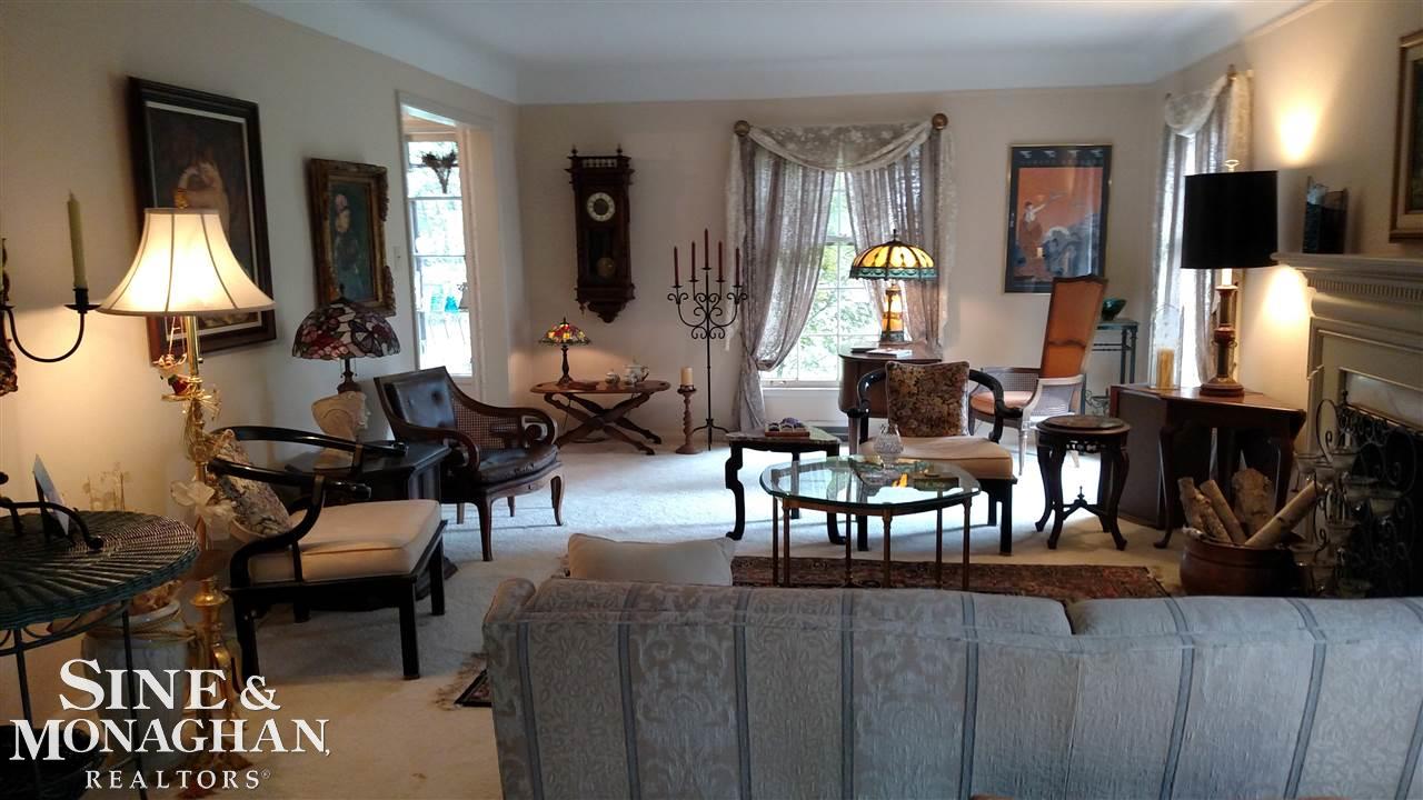 1025 Bishop Road Grosse Pointe Park, MI 48230 - Photo 2 of 22