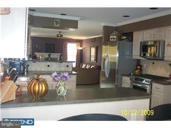 17 Rockingham Drive Marlton, NJ 08053 - Photo 5 of 12 Gallery Image 5