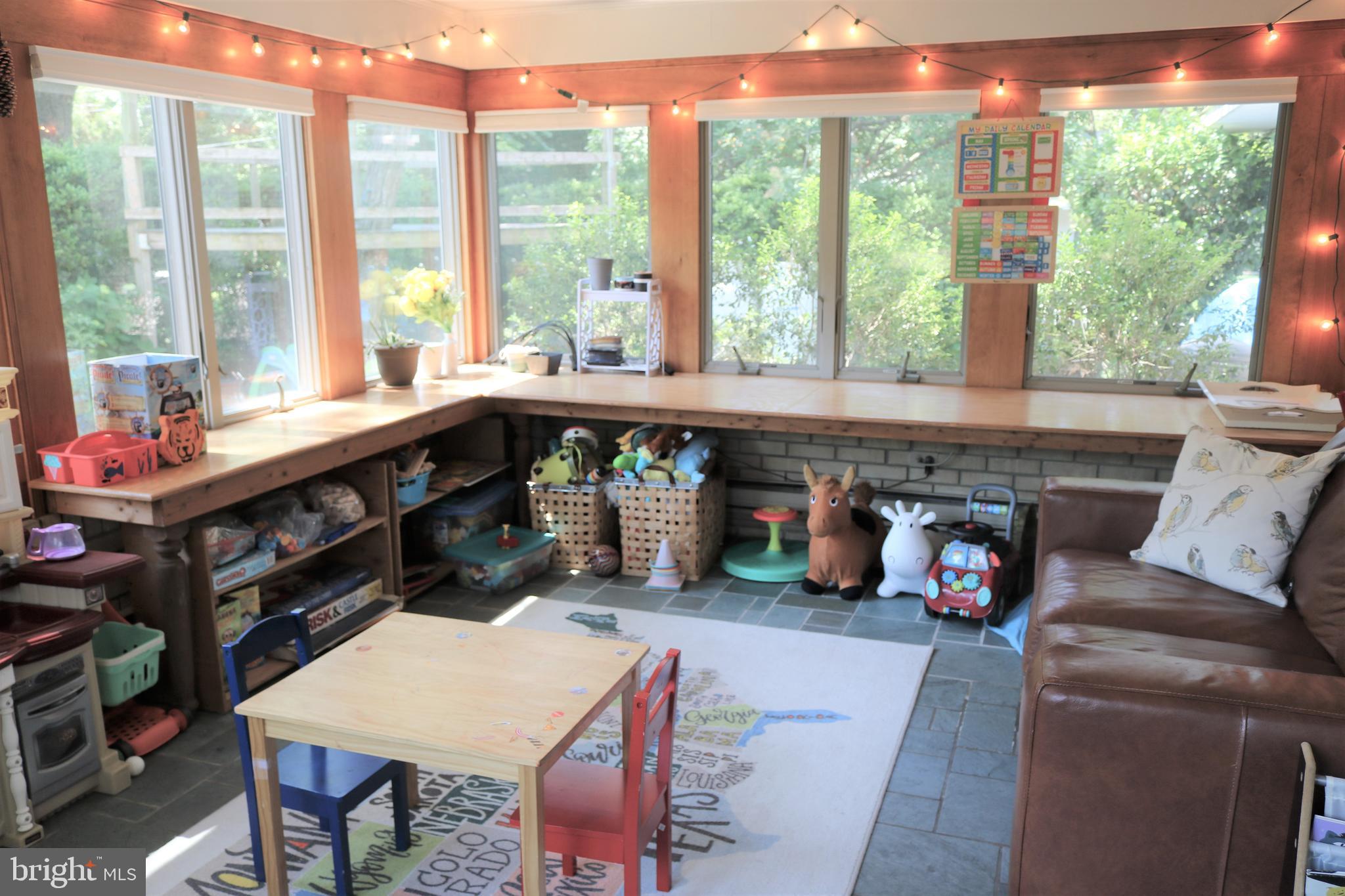 1509 Riverside Drive Salisbury, MD 21801 - Photo 13 of 34 Sun room