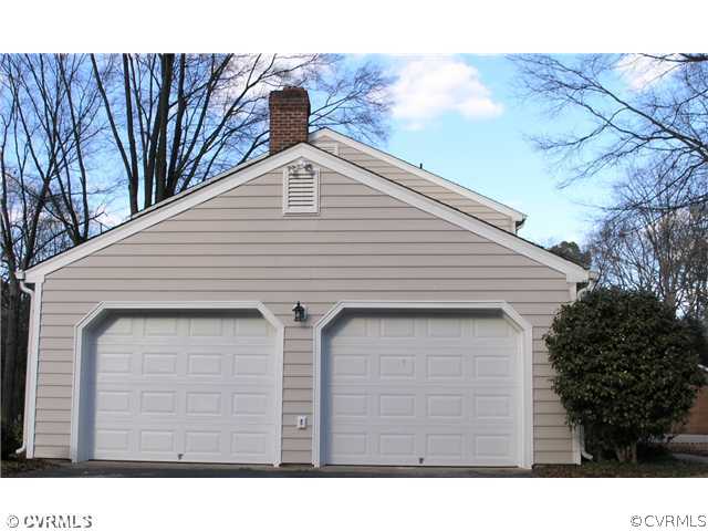 2901 Skipton Road Richmond, VA 23225 - Photo 20 of 21 Parking Lot/Garage - Oversized 2 car garage. Full