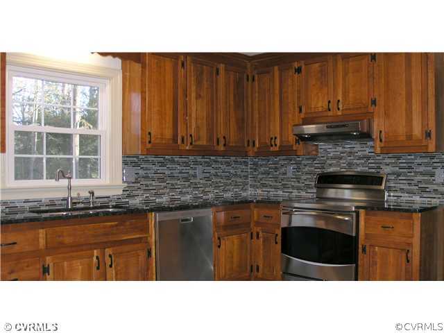 2901 Skipton Road Richmond, VA 23225 - Photo 9 of 21 Kitchen - Solid cherry cabinets. Brand new SS appl