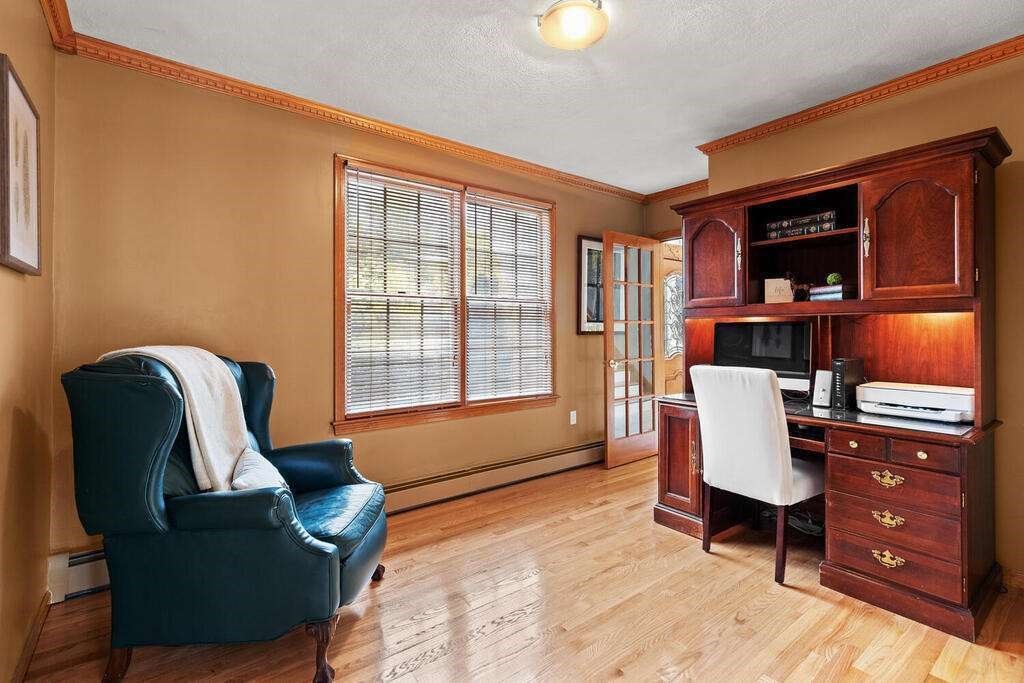 2 Ellingson Road Bedford, MA 01730 - Photo 17 of 37