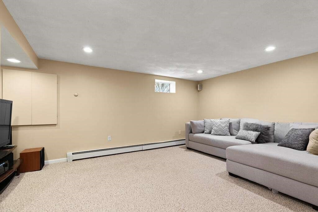 2 Ellingson Road Bedford, MA 01730 - Photo 28 of 37