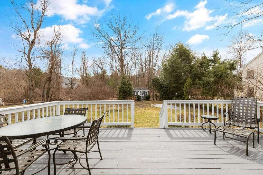 2 Ellingson Road Bedford, MA 01730 - Photo 34 of 37