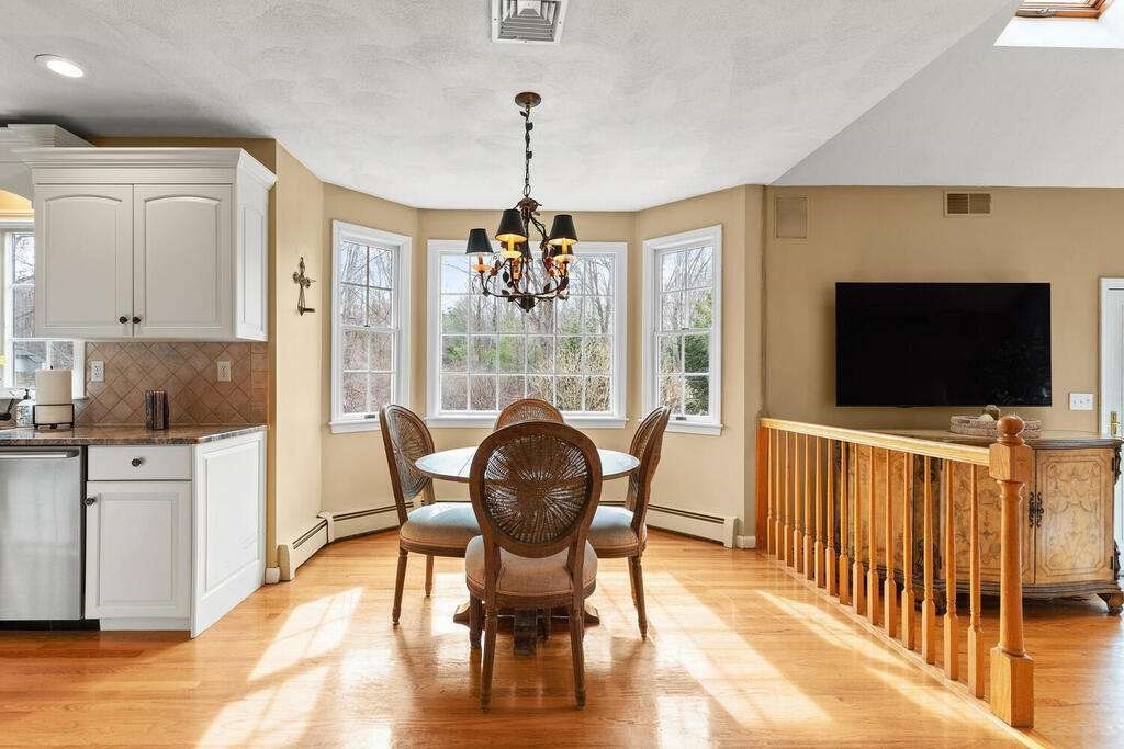 2 Ellingson Road Bedford, MA 01730 - Photo 9 of 37