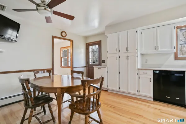 $675,000 | 34 Jockey Hollow Road, Monroe, CT 06468