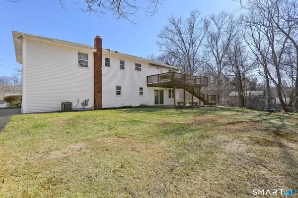 $675,000 | 34 Jockey Hollow Road, Monroe, CT 06468