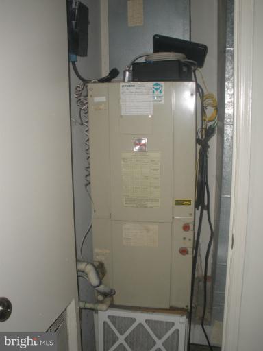 4910 Columbia Road, Unit 4 Columbia, MD 21044 - Photo 24 of 29 Furnace