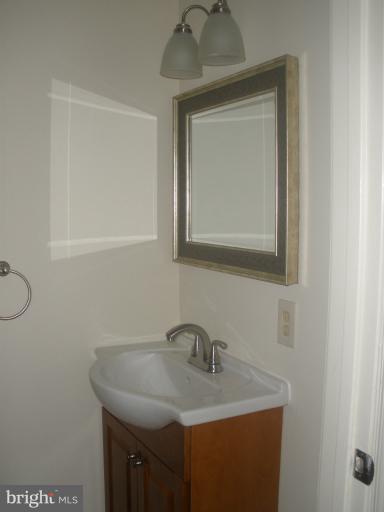 4910 Columbia Road, Unit 4 Columbia, MD 21044 - Photo 25 of 29 Bath - Main Floor