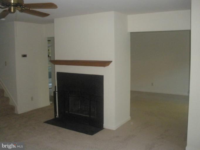 4910 Columbia Road, Unit 4 Columbia, MD 21044 - Photo 6 of 29 Family Room