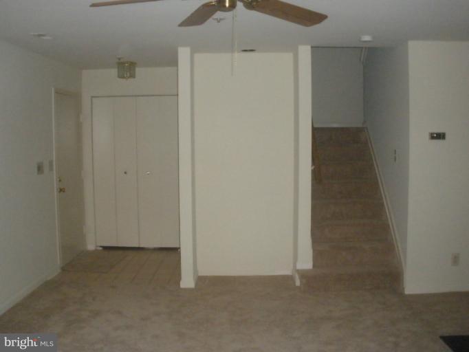 4910 Columbia Road, Unit 4 Columbia, MD 21044 - Photo 7 of 29 Family Room