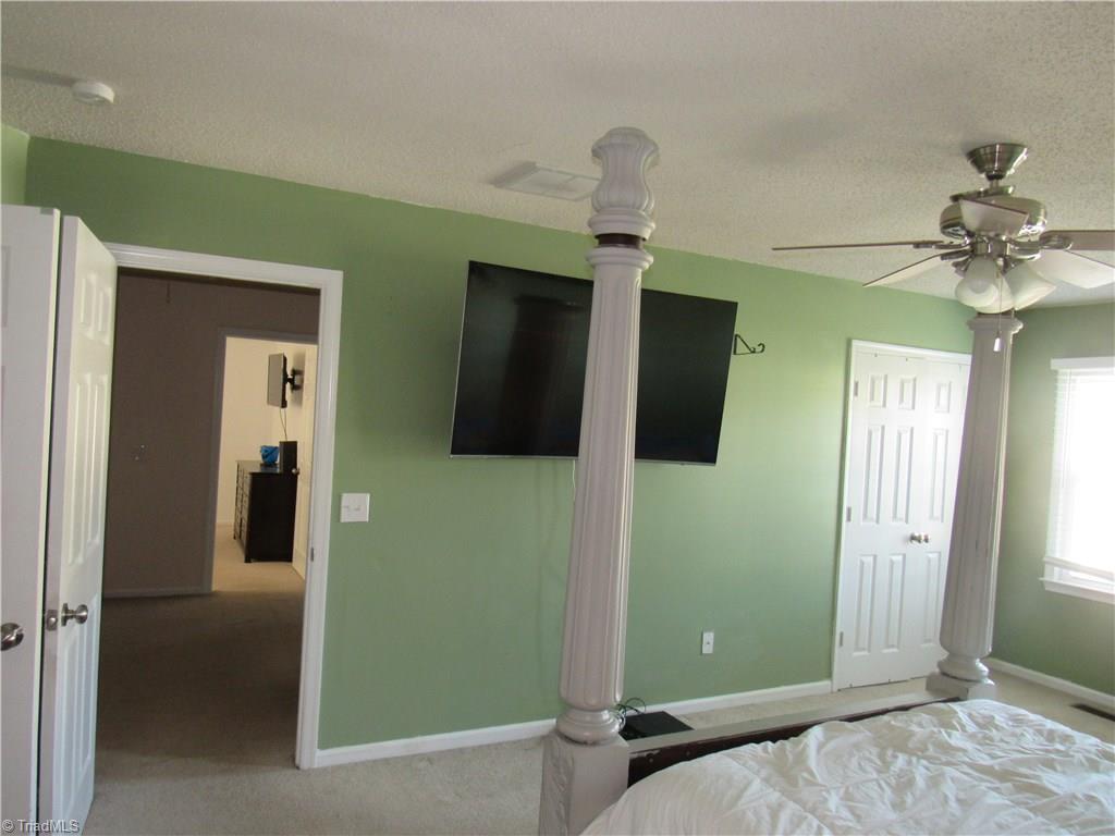 5805 Running Ridge Road Greensboro, NC 27407 - Photo 15 of 26 Gallery Image 15