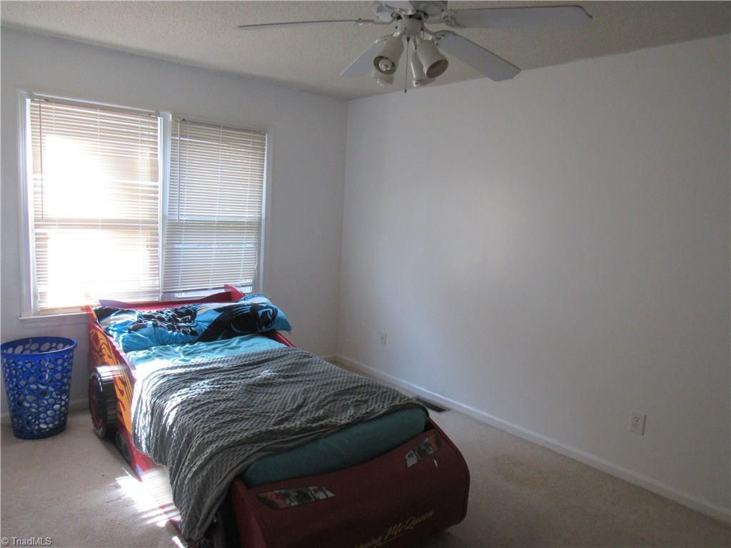 5805 Running Ridge Road Greensboro, NC 27407 - Photo 17 of 26 Gallery Image 17