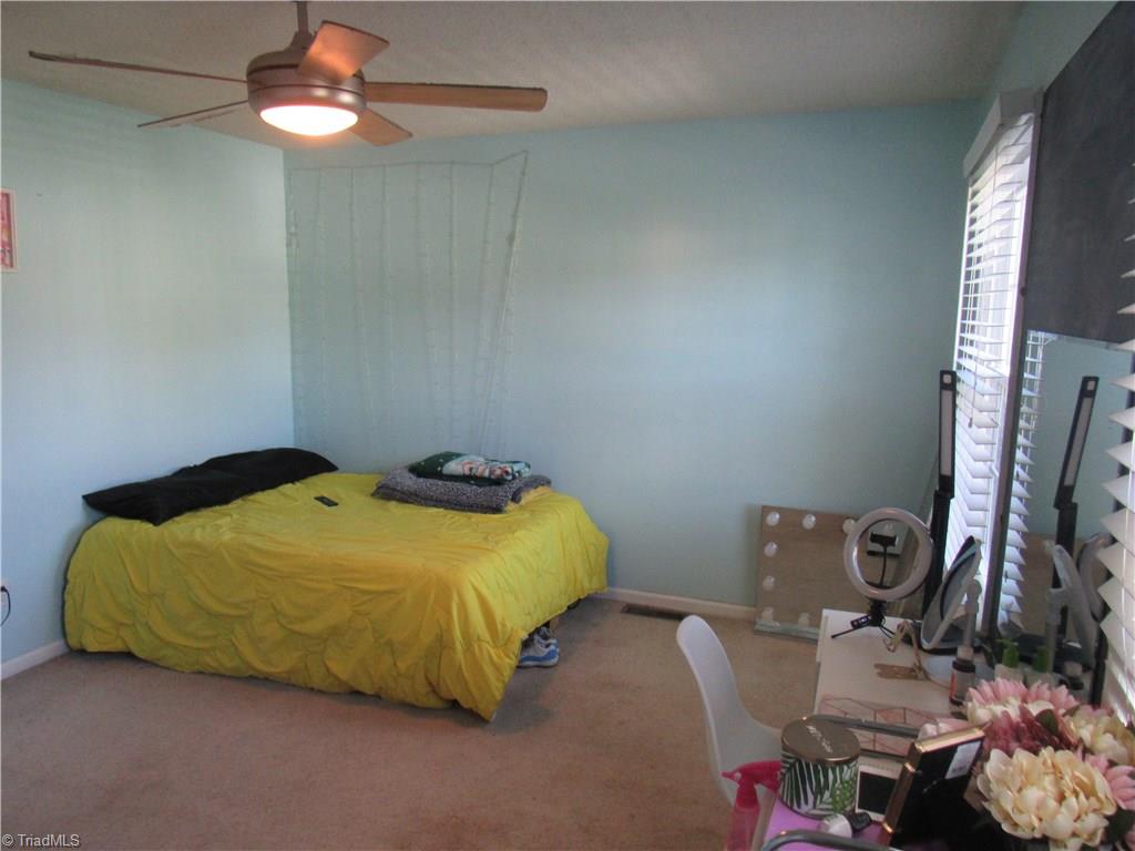 5805 Running Ridge Road Greensboro, NC 27407 - Photo 20 of 26 Gallery Image 20