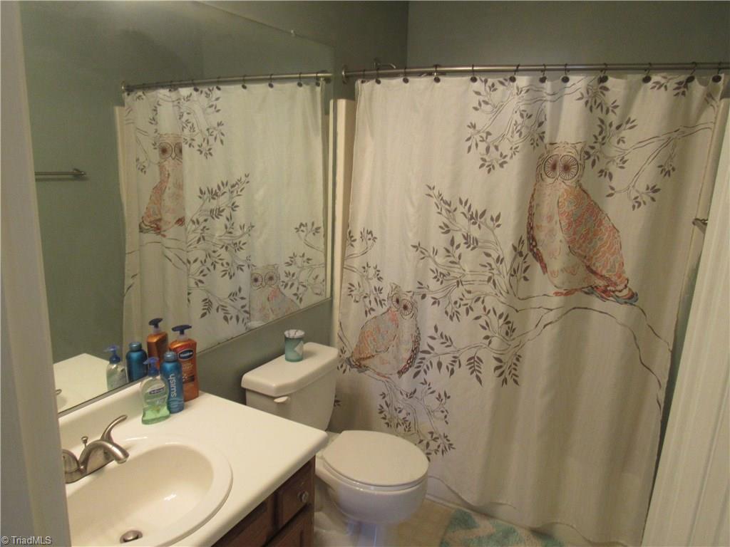 5805 Running Ridge Road Greensboro, NC 27407 - Photo 21 of 26 Gallery Image 21