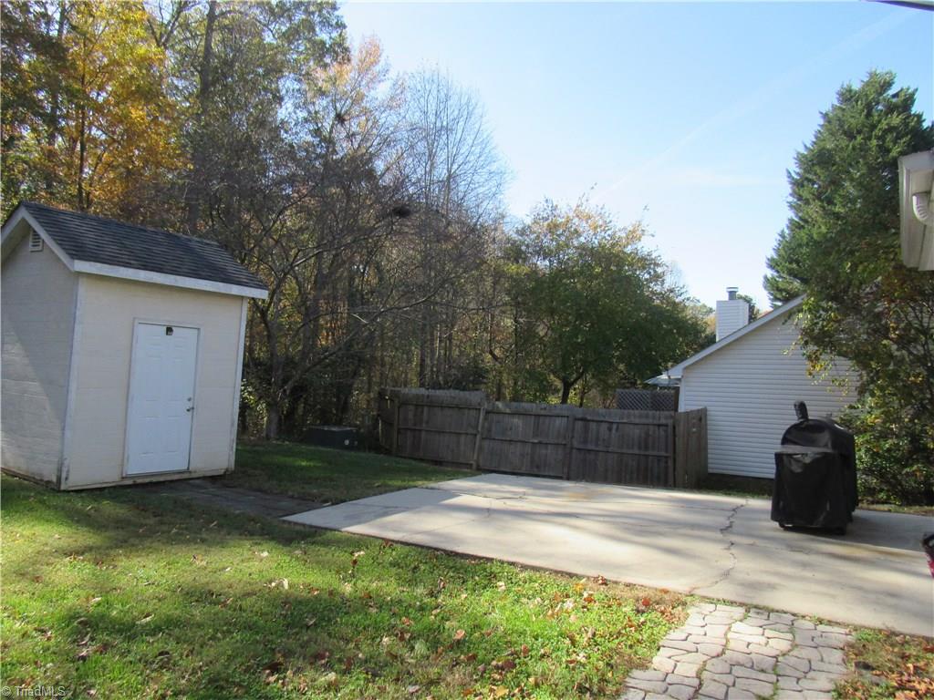 5805 Running Ridge Road Greensboro, NC 27407 - Photo 24 of 26 Gallery Image 24