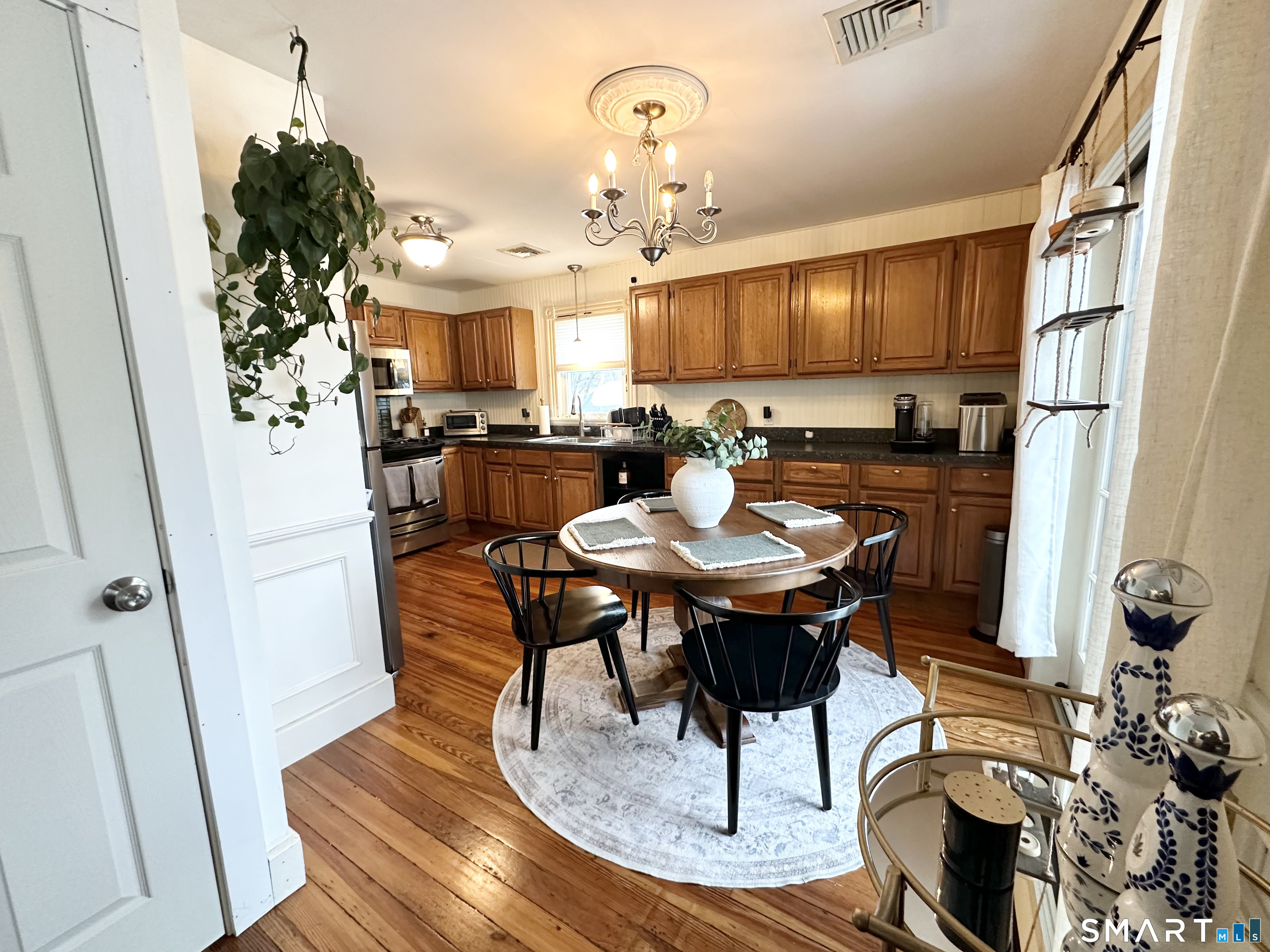 345 Main Street Wallingford, CT 06492 - Photo 2 of 19