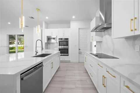 $2,189,000 | 11035 North Sierra Rnch Drive, Davie, FL 33324