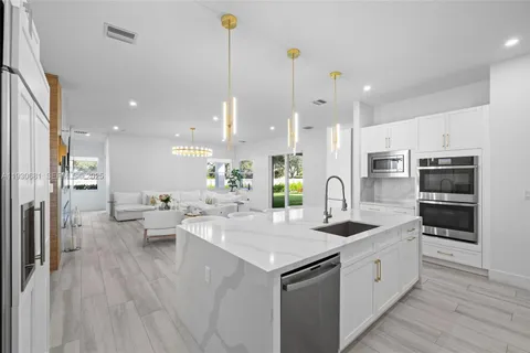 $2,189,000 | 11035 North Sierra Rnch Drive, Davie, FL 33324