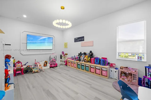 $2,189,000 | 11035 North Sierra Rnch Drive, Davie, FL 33324