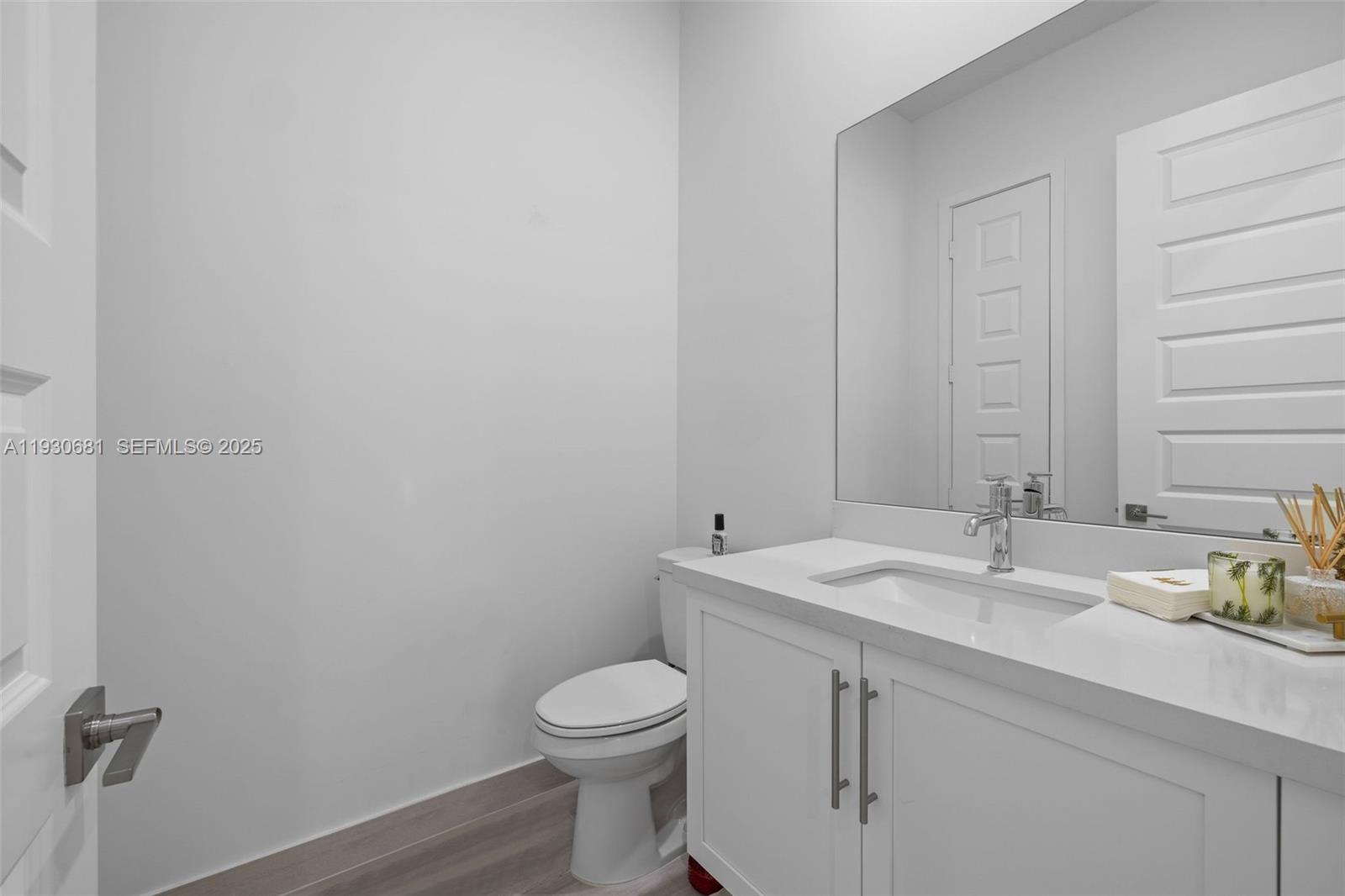 11035 North Sierra Rnch Drive Davie, FL 33324 - Photo 39 of 81