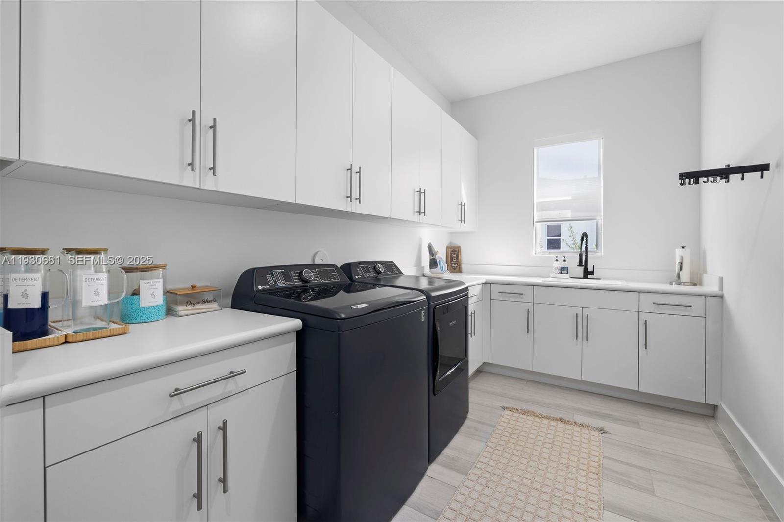 11035 North Sierra Rnch Drive Davie, FL 33324 - Photo 40 of 81