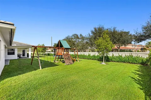 $2,189,000 | 11035 North Sierra Rnch Drive, Davie, FL 33324