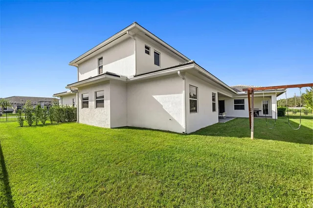 $2,189,000 | 11035 North Sierra Rnch Drive, Davie, FL 33324