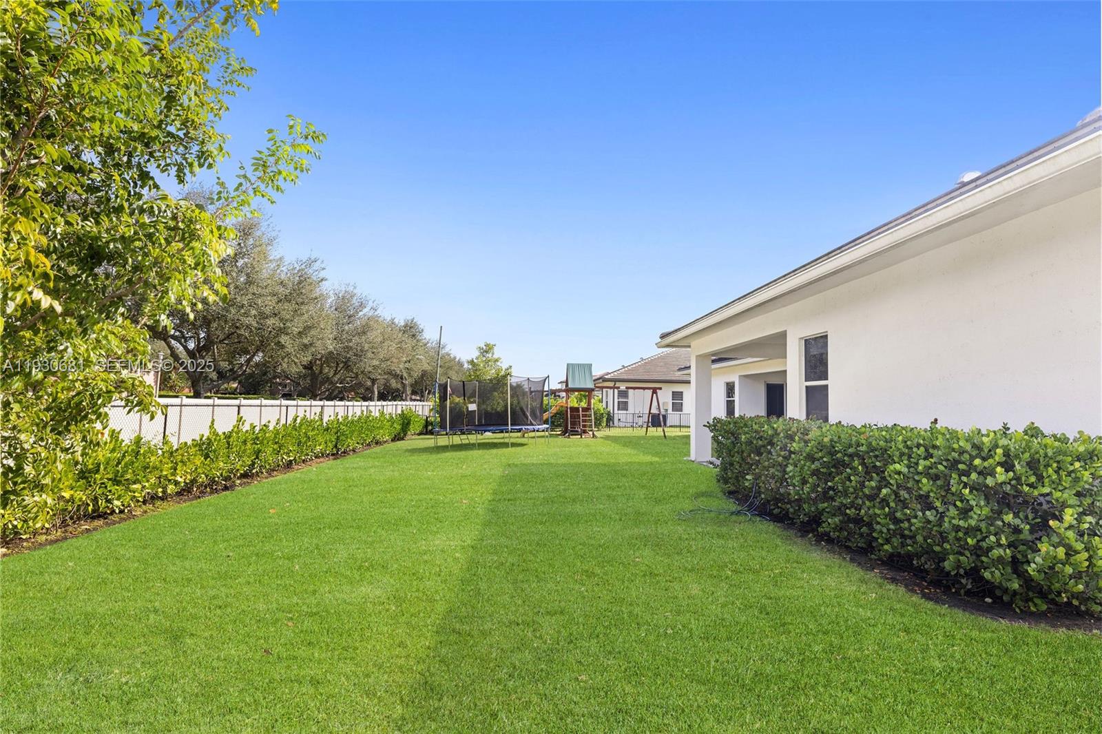 11035 North Sierra Rnch Drive Davie, FL 33324 - Photo 64 of 81