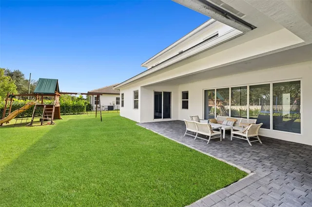 $2,189,000 | 11035 North Sierra Rnch Drive, Davie, FL 33324