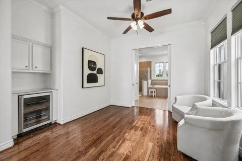 $749,000 | 6015 Post Oak Green Lane, Houston, TX 77055