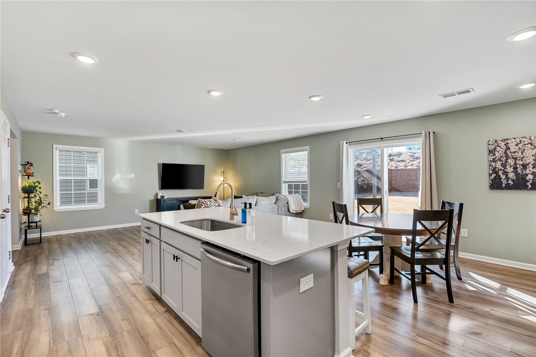 233 Anna Gray Circle Easley, SC 29640 - Photo 18 of 47