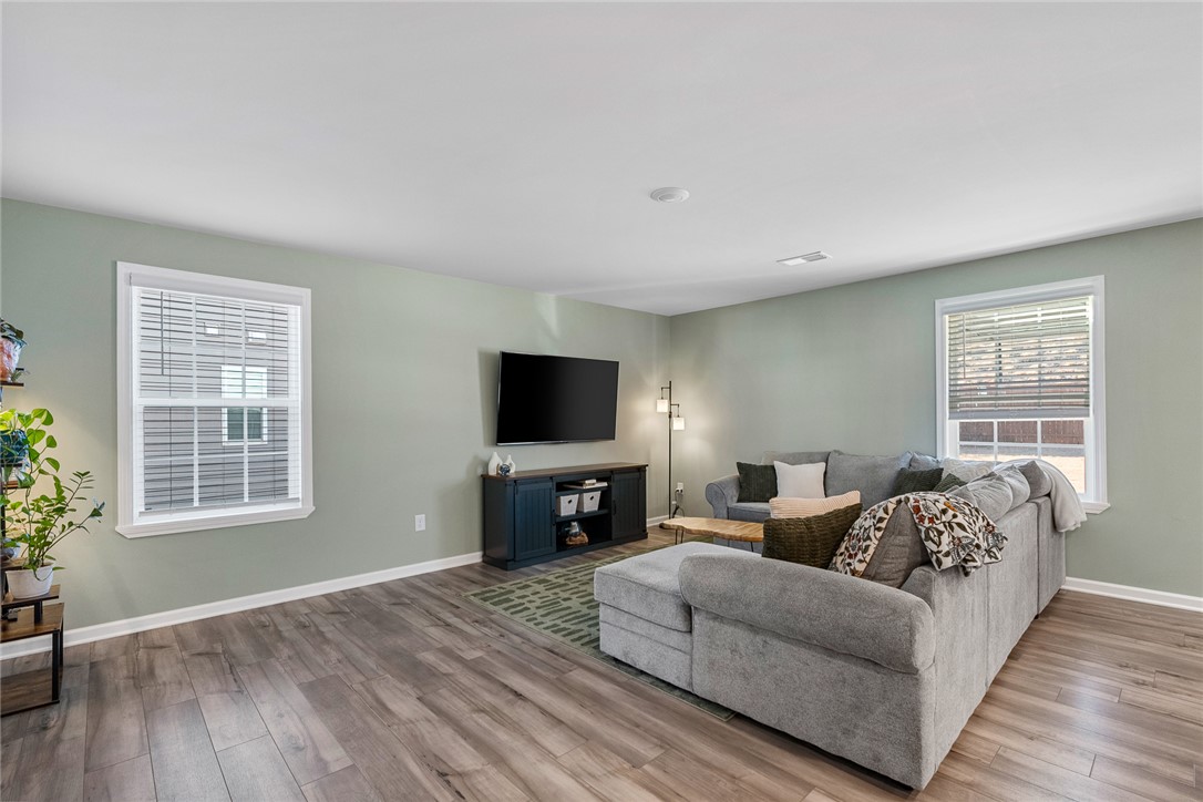 233 Anna Gray Circle Easley, SC 29640 - Photo 9 of 47