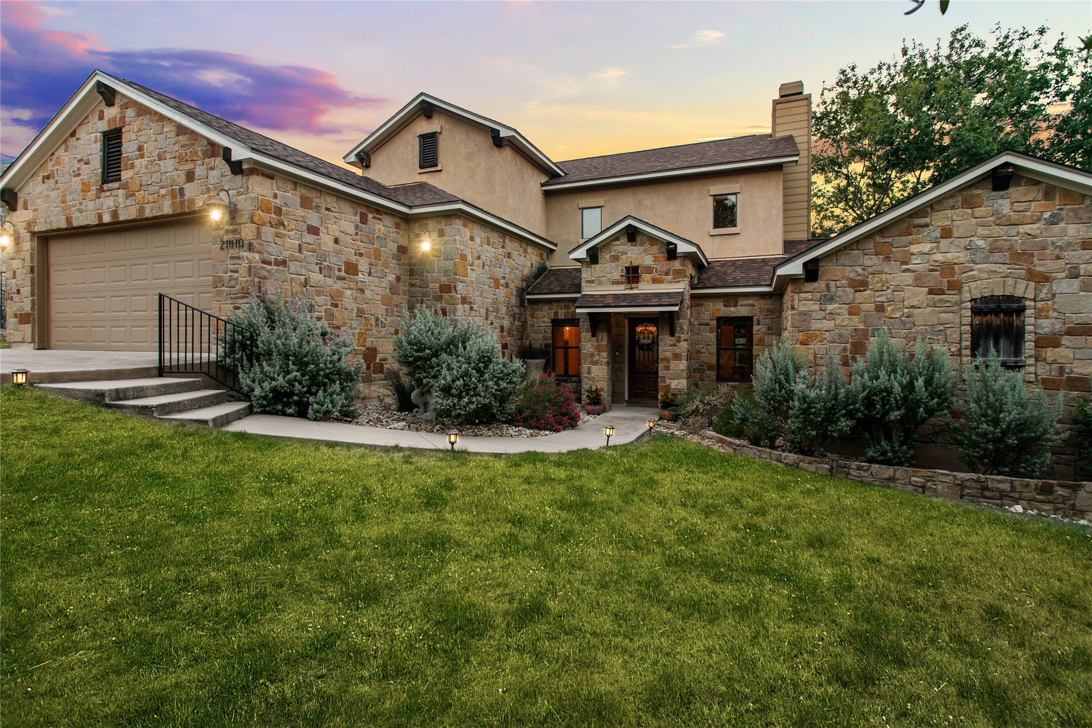 21010 North Ridge Street Lago Vista, TX 78645 - Photo 4 of 32