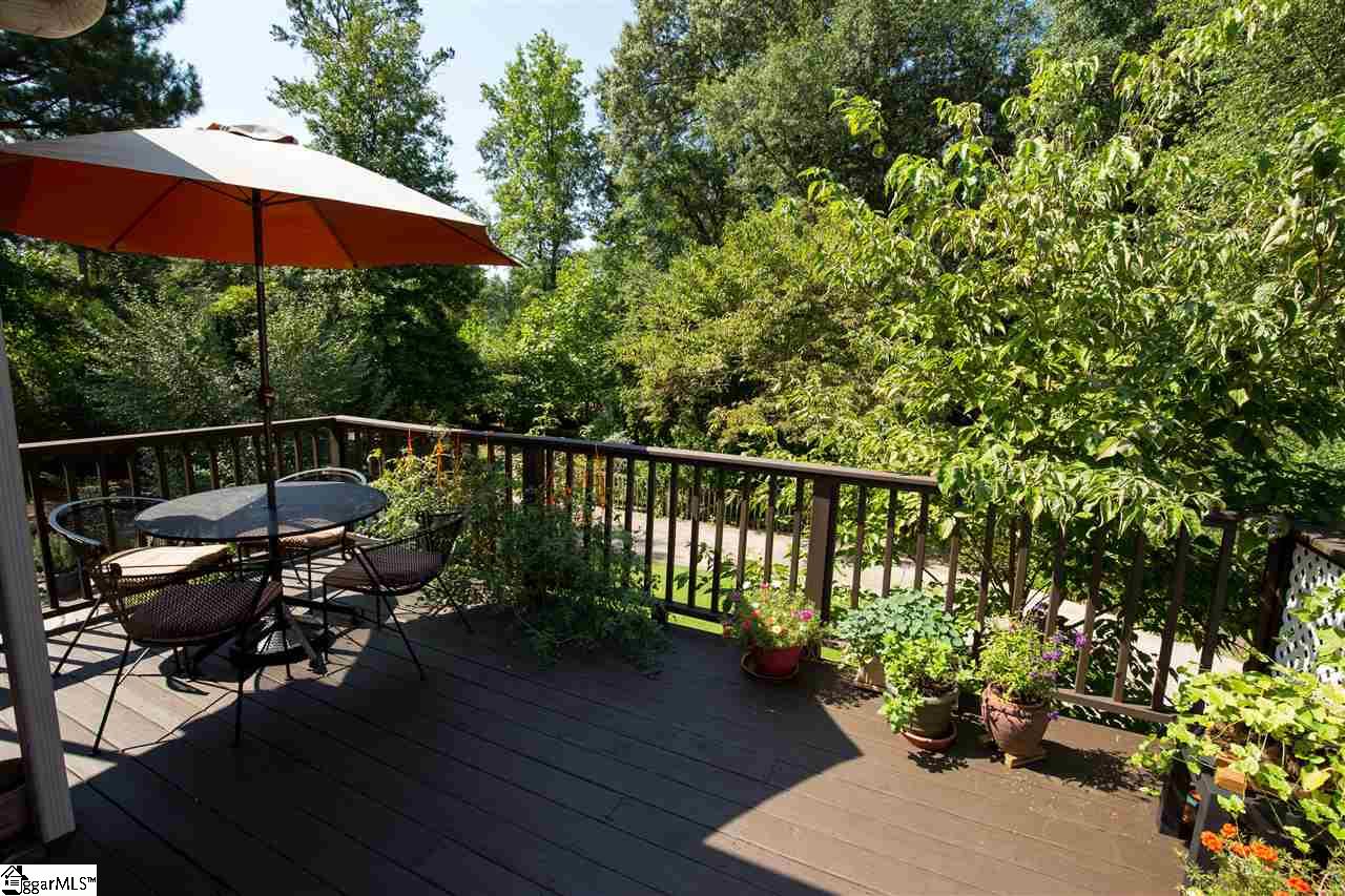 147 Lullwater Road Greenville, SC 29607 - Photo 13 of 19 Gallery Image 13