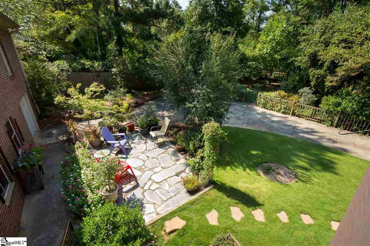 147 Lullwater Road Greenville, SC 29607 - Photo 14 of 19 Gallery Image 14