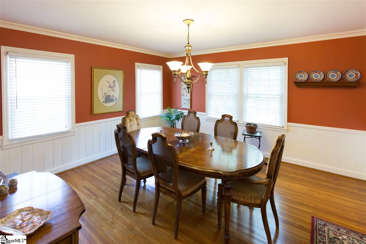 147 Lullwater Road Greenville, SC 29607 - Photo 5 of 19 Gallery Image 5