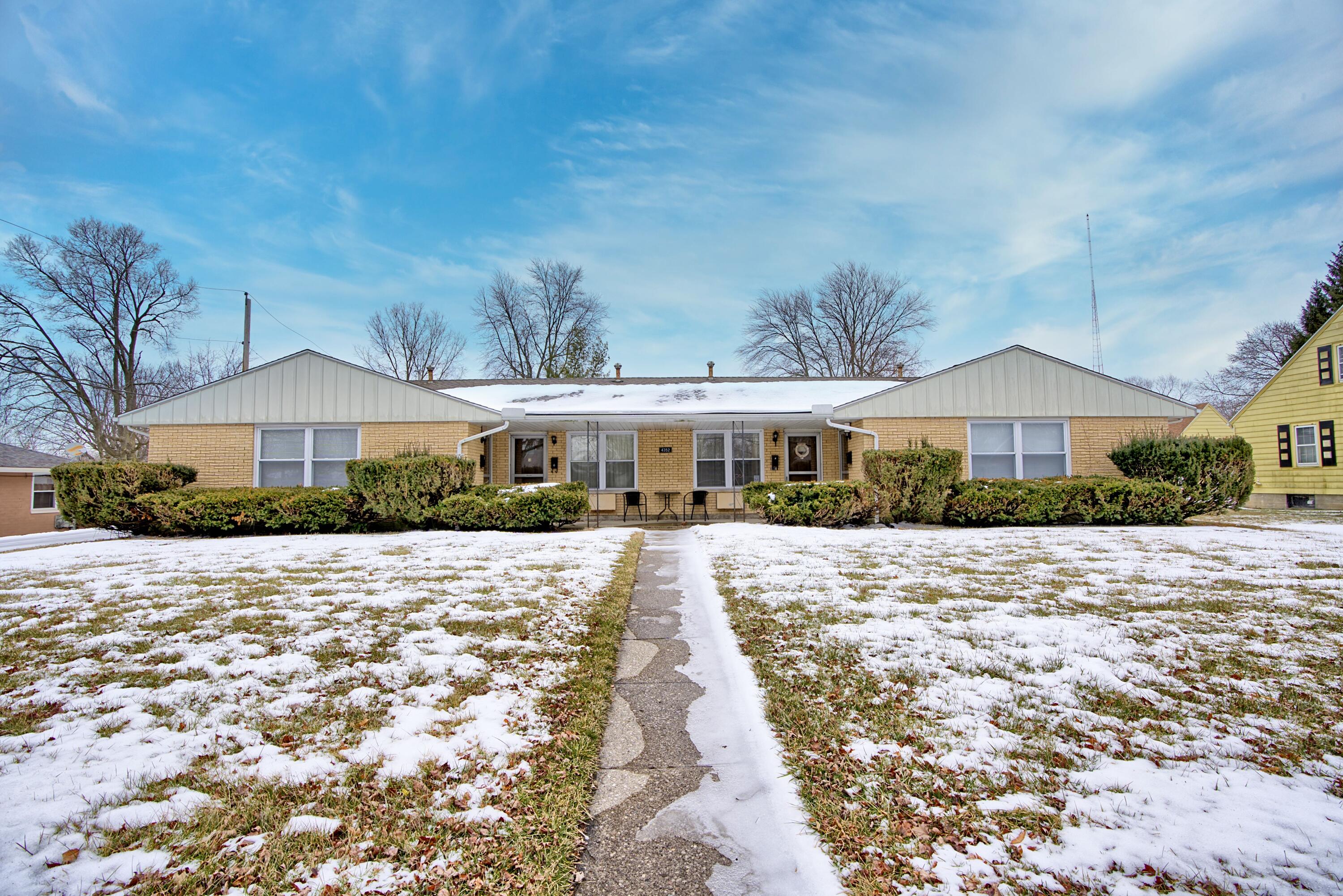 4352 Sunray Road Dayton, OH 45429 - Photo 2 of 27