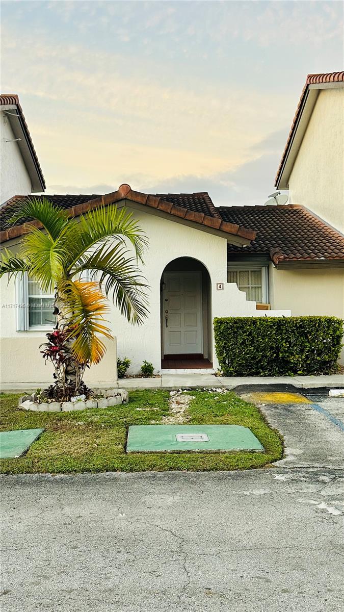 13465 Southwest 62nd Street, Unit 4 Miami, FL 33183 - Photo 2 of 20