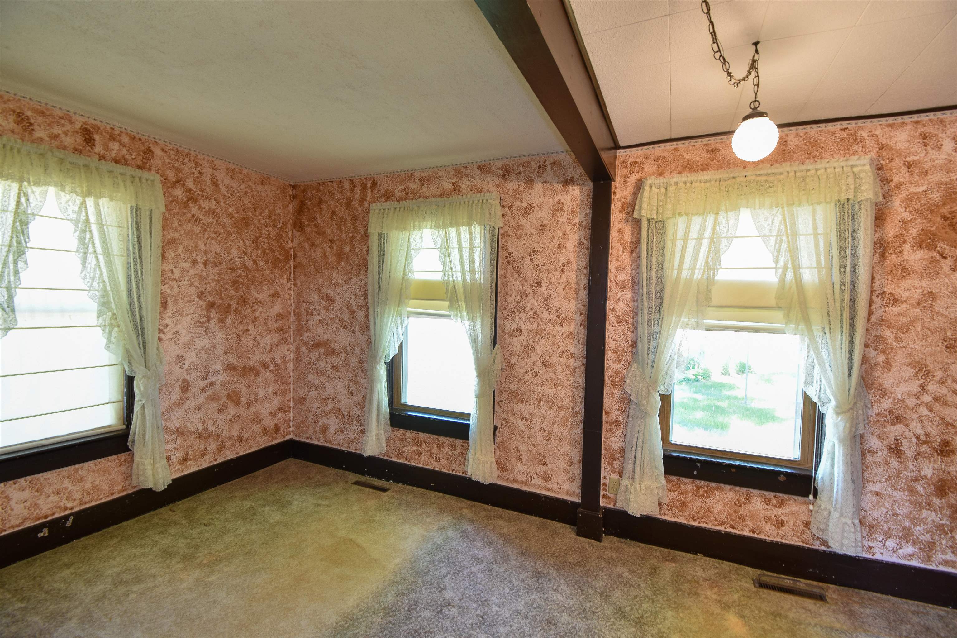 2517 Warner Street Stevens Point, WI 54481 - Photo 4 of 19