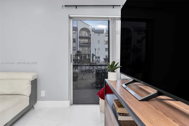 $129,000 | 3300 Spanish Moss Terrace, Unit 106, Lauderhill, FL 33319